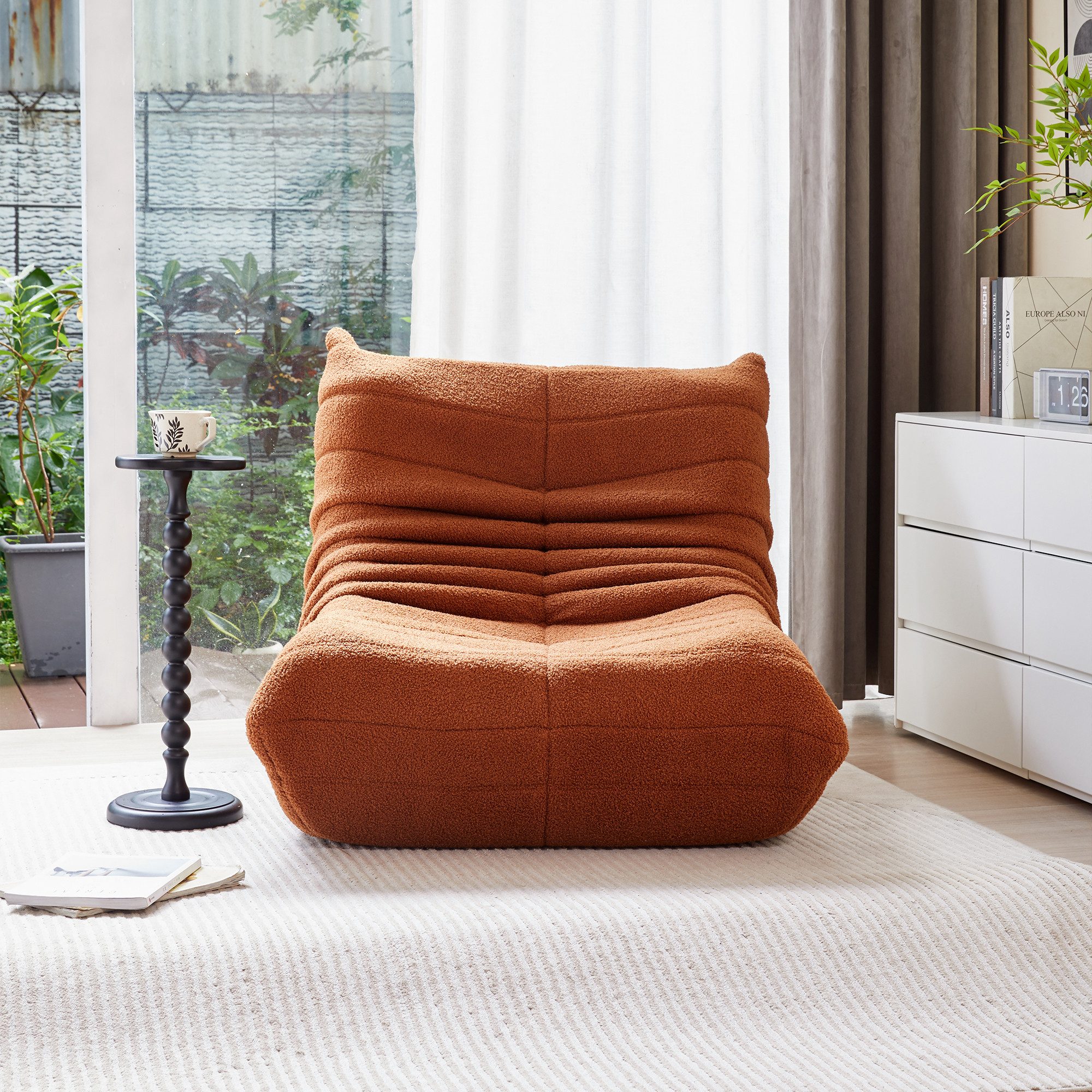 loungefåtölj bouclé