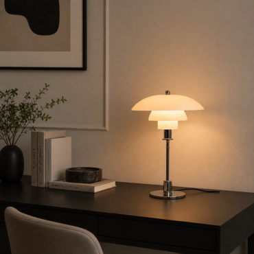 Leksand bordslampa – skandinavisk bordslampa i opalglas